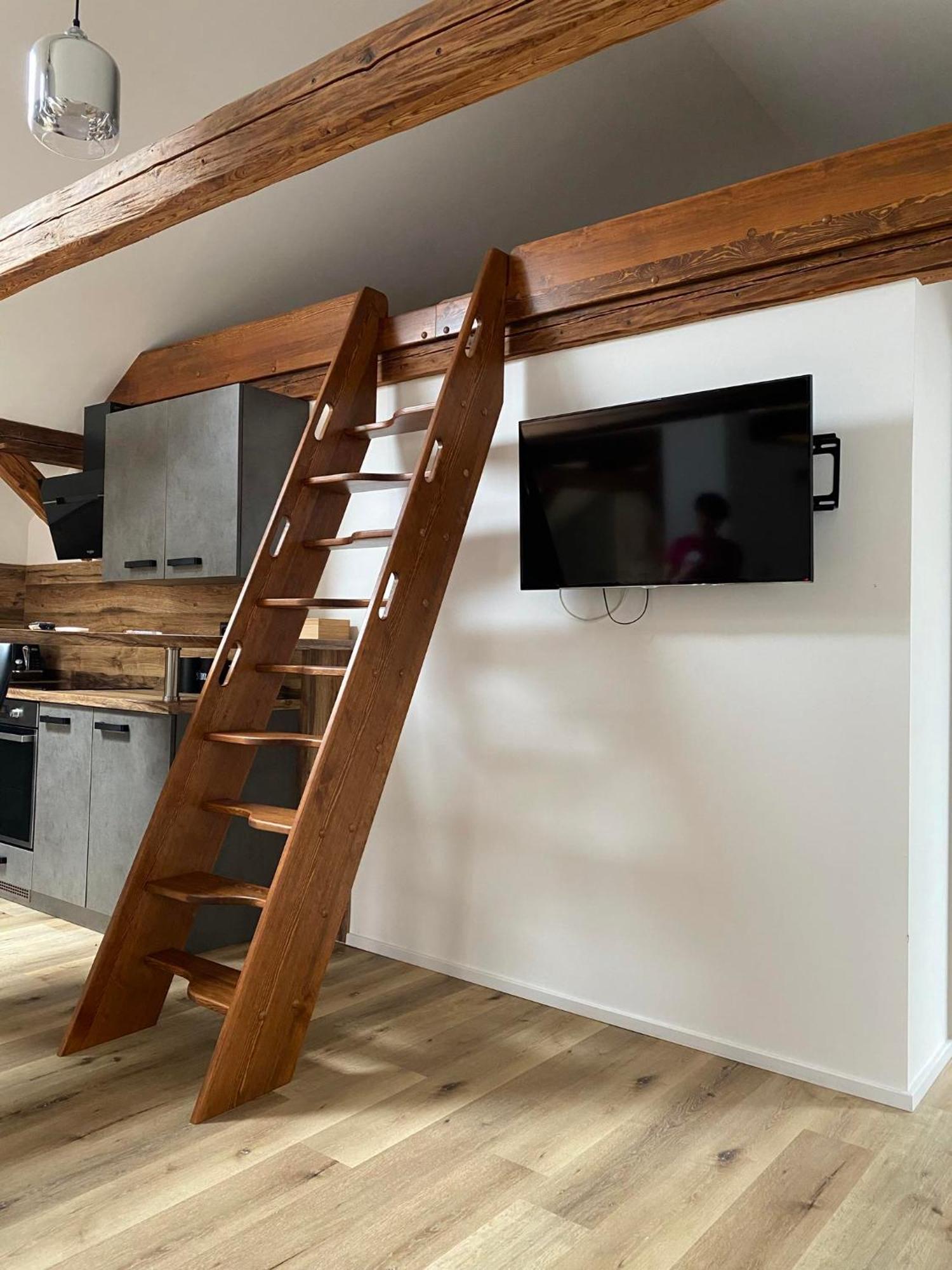 Apartman Danuse เชสกาลีปา ภายนอก รูปภาพ